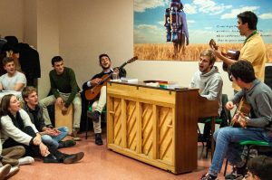 20240309 Fuenlabrada Incontro Sottopietra E Serata Canti 27 Grande
